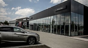 LEXUS OTEVŘEL NOVÝ SHOWROOM V KARLOVÝCH VARECH 